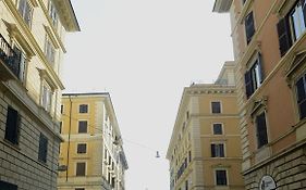 Via Montebello